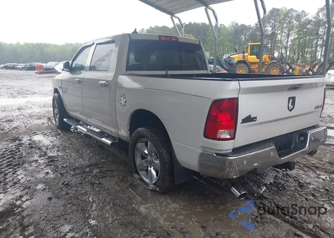 2019 Ram 1500 Classic Big Horn 4X4 5'7 Box из США, поврежденный, VIN 1C6RR7LT1KS560992